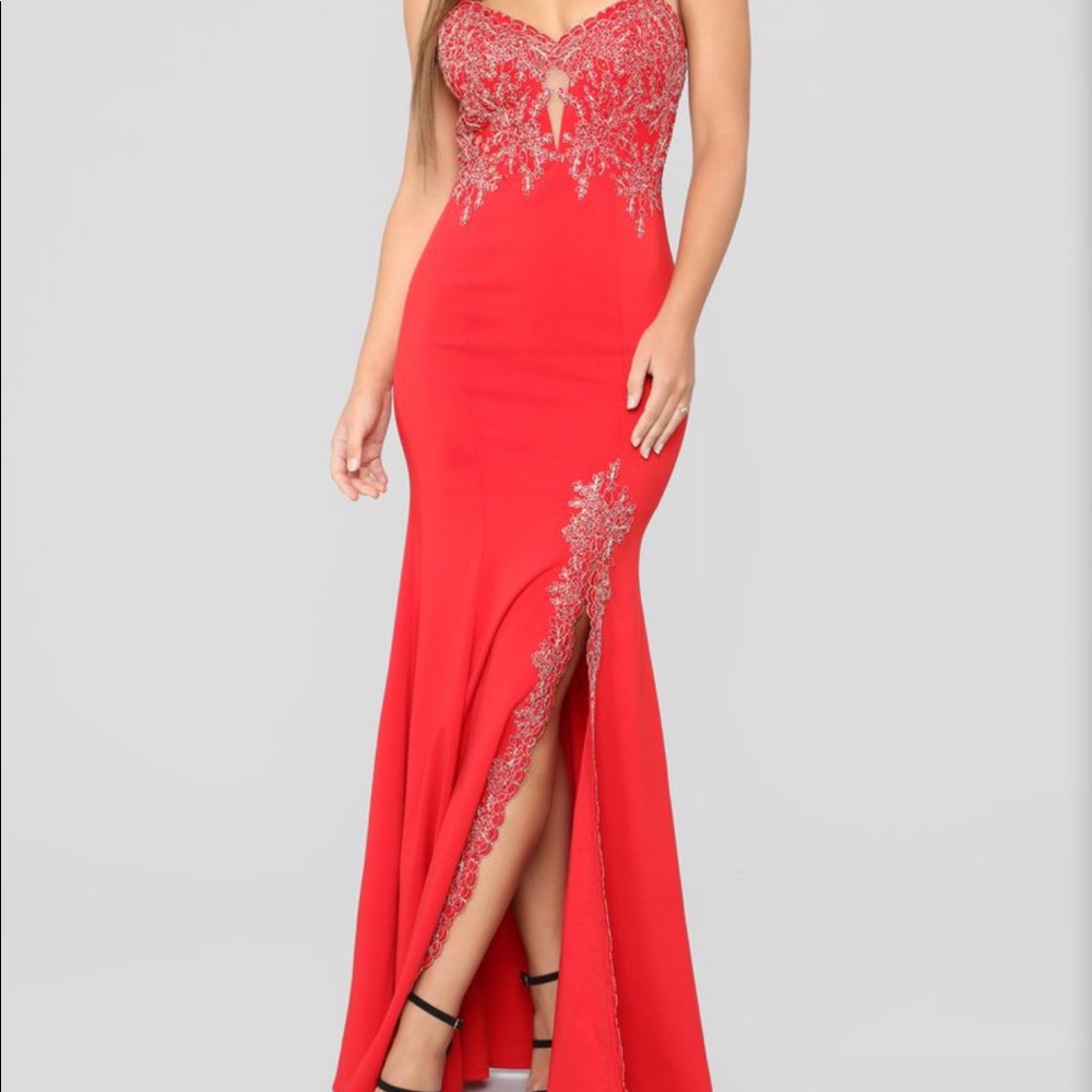 Fashion nova red gown